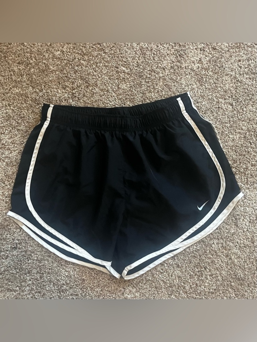 Nike Women’s Dry-Fit Black Athletic Shorts with White Trim Sz L